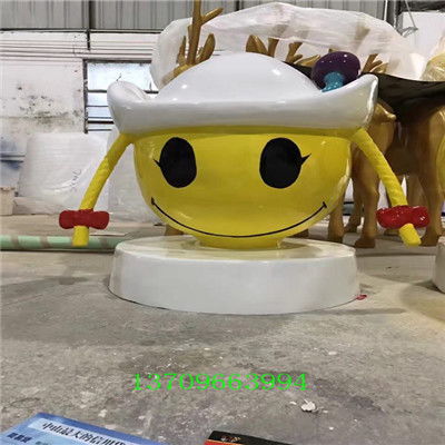 廣州玻璃鋼雕塑 打造專屬動畫世界的卡通定制藝術